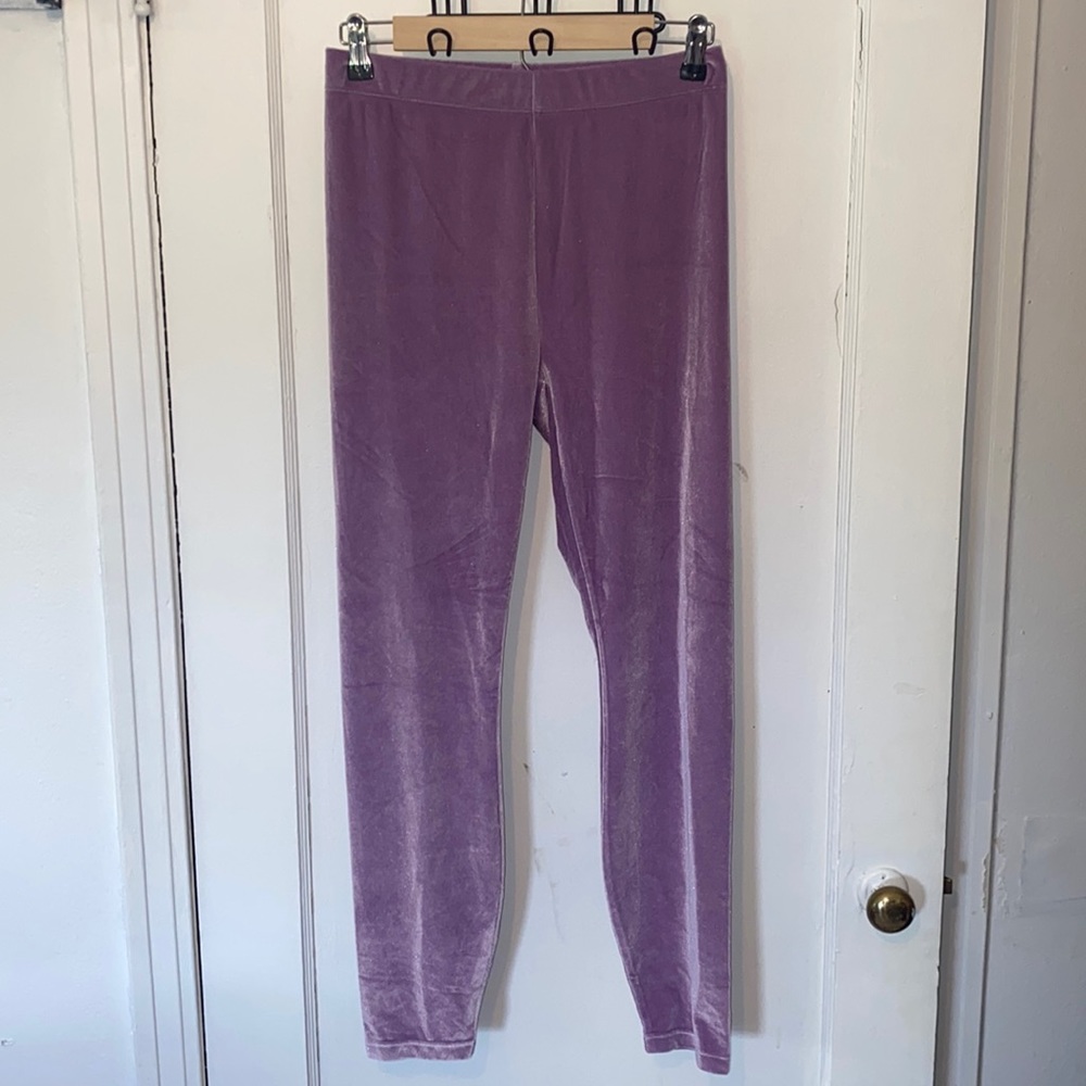 Fabletics Emma Velour purple skinny leg leggings pants